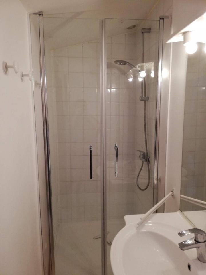  Conception de salle de bain La Ferté-Saint-Aubin